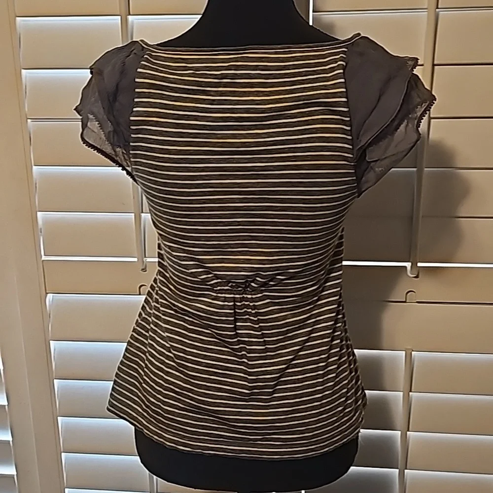 Free People Whimsigoth Grey & Yellow Top sz XS